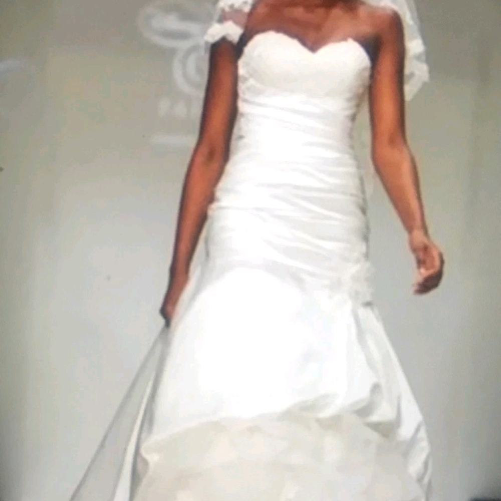 Alfred Angelo Disney Princess Tianna Wedding Dress size 10 NWT - Picture 2 of 9